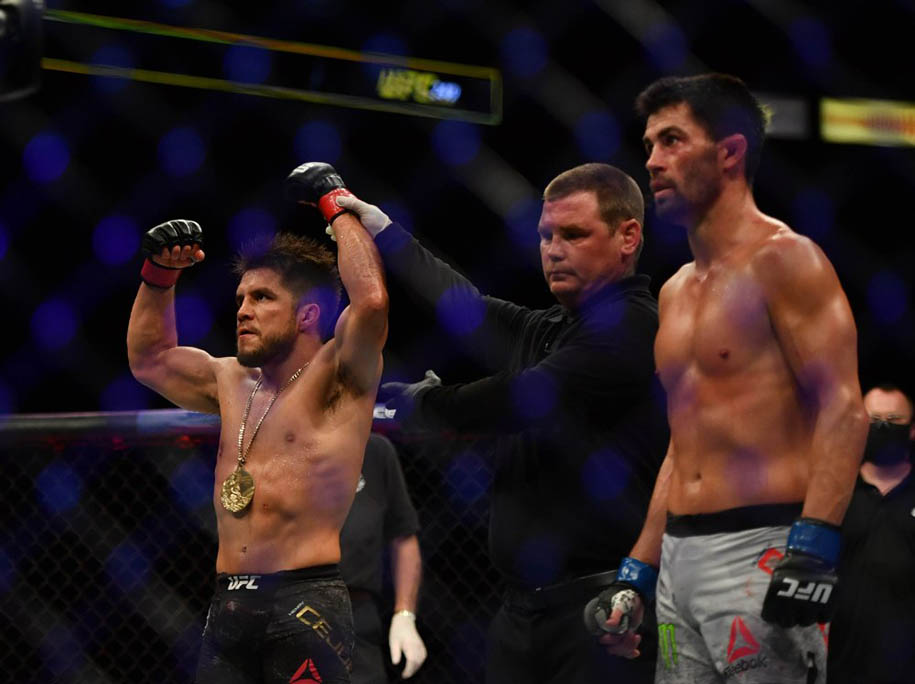 Henry Cejudo lí giải quyết định giải nghệ bất ngờ